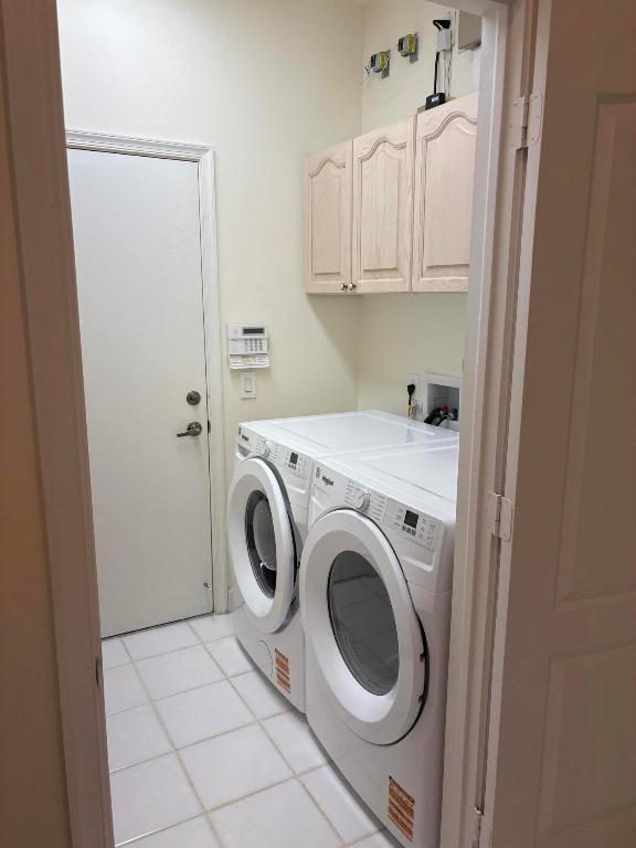 PGA RESORT COMMUNITY OF AUGUSTA AT EAGLETON - Residential Lease