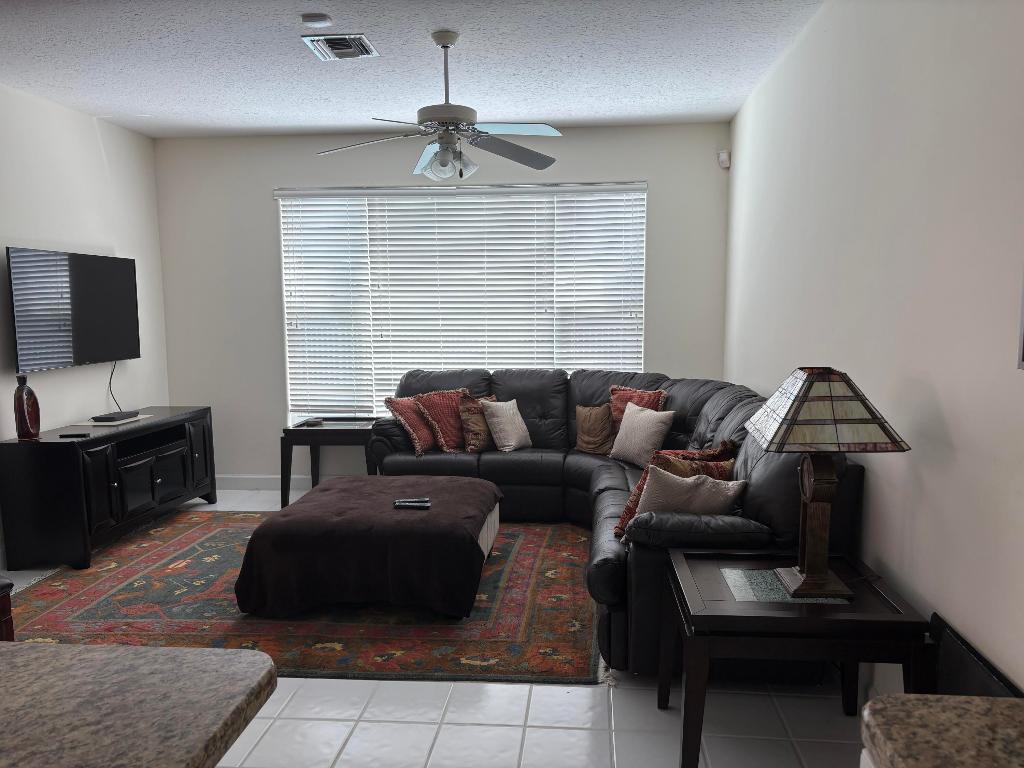 PGA RESORT COMMUNITY OF AUGUSTA AT EAGLETON - Residential Lease