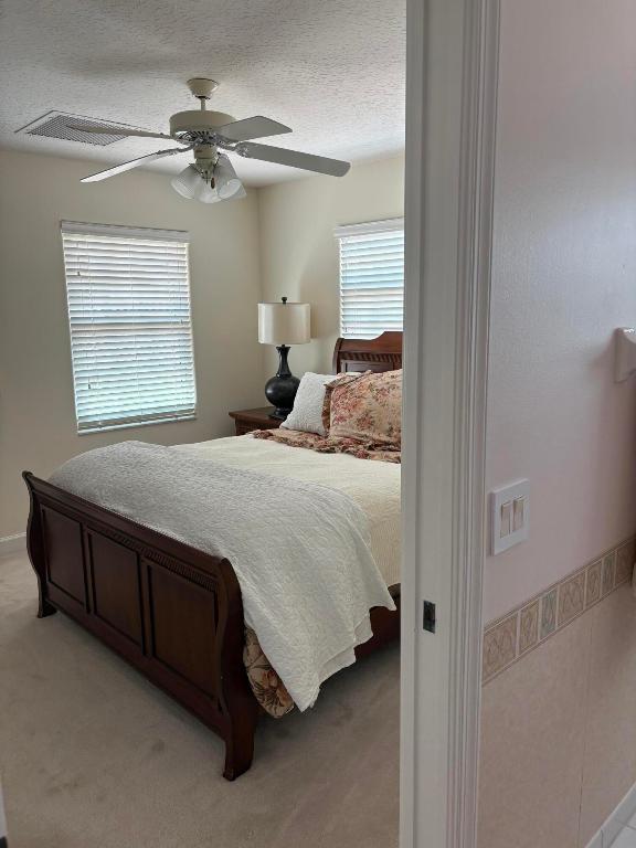 PGA RESORT COMMUNITY OF AUGUSTA AT EAGLETON - Residential Lease