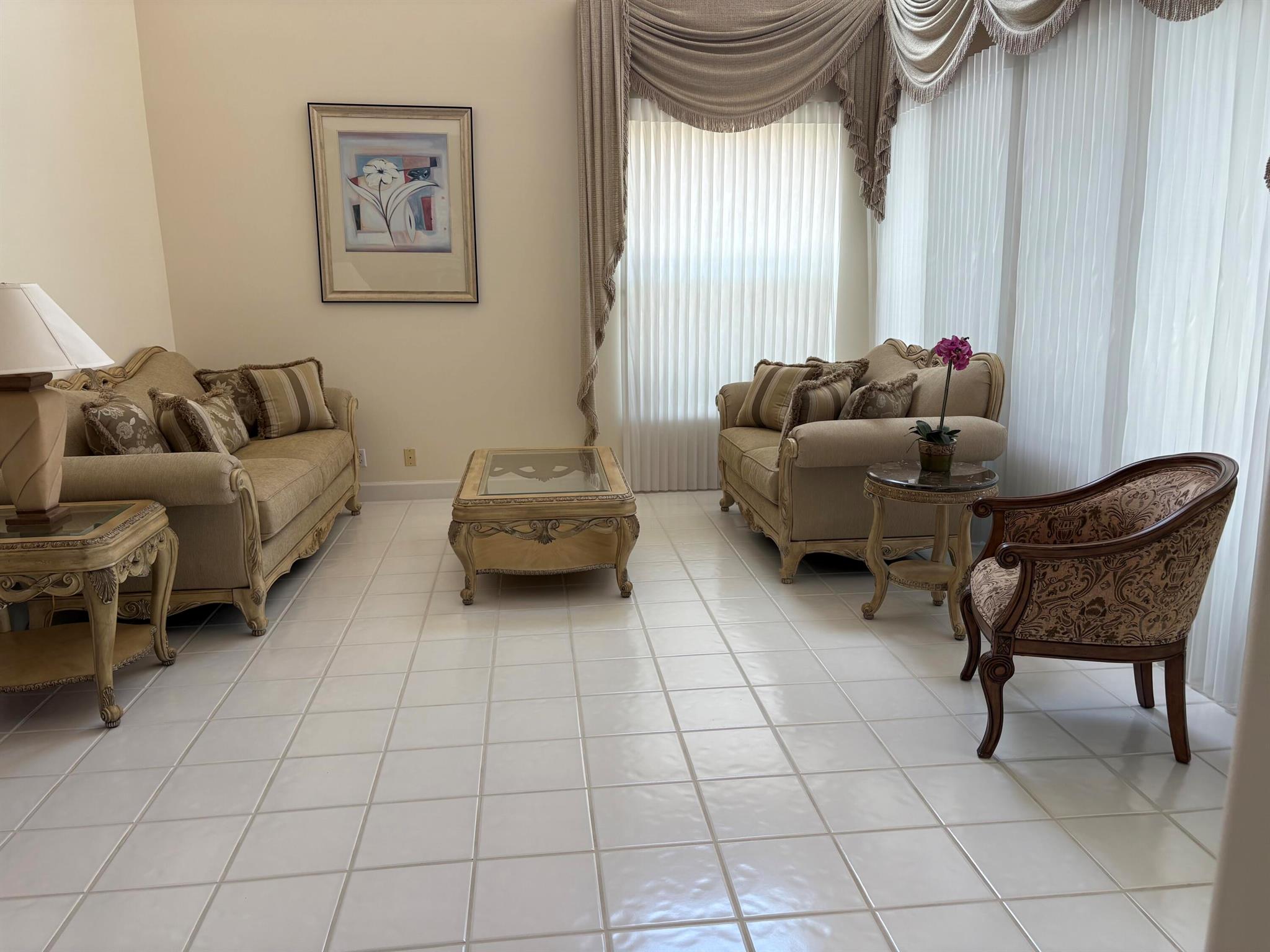 PGA RESORT COMMUNITY OF A - Residential Lease