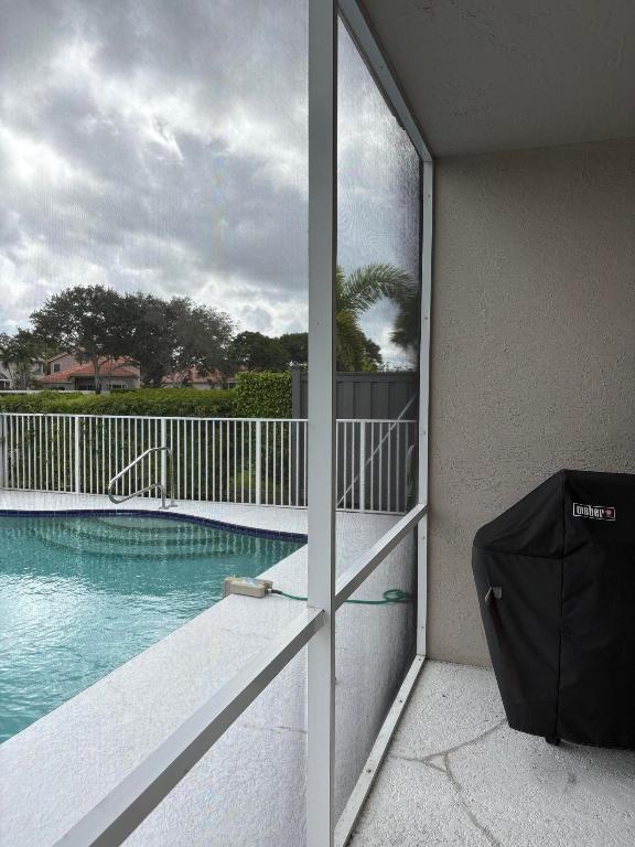 PGA RESORT COMMUNITY OF AUGUSTA AT EAGLETON - Residential Lease