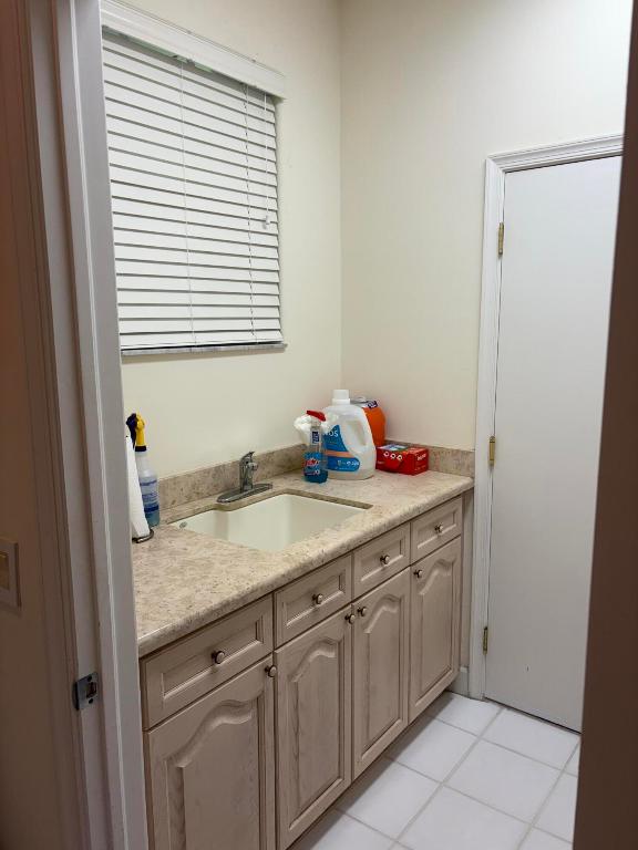 PGA RESORT COMMUNITY OF AUGUSTA AT EAGLETON - Residential Lease