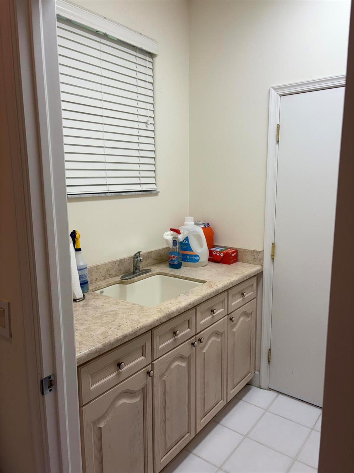 PGA RESORT COMMUNITY OF A - Residential Lease