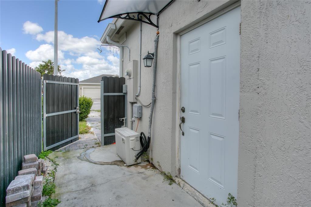 TURNPIKE SOUTH FIRST ADDI - Residential Lease