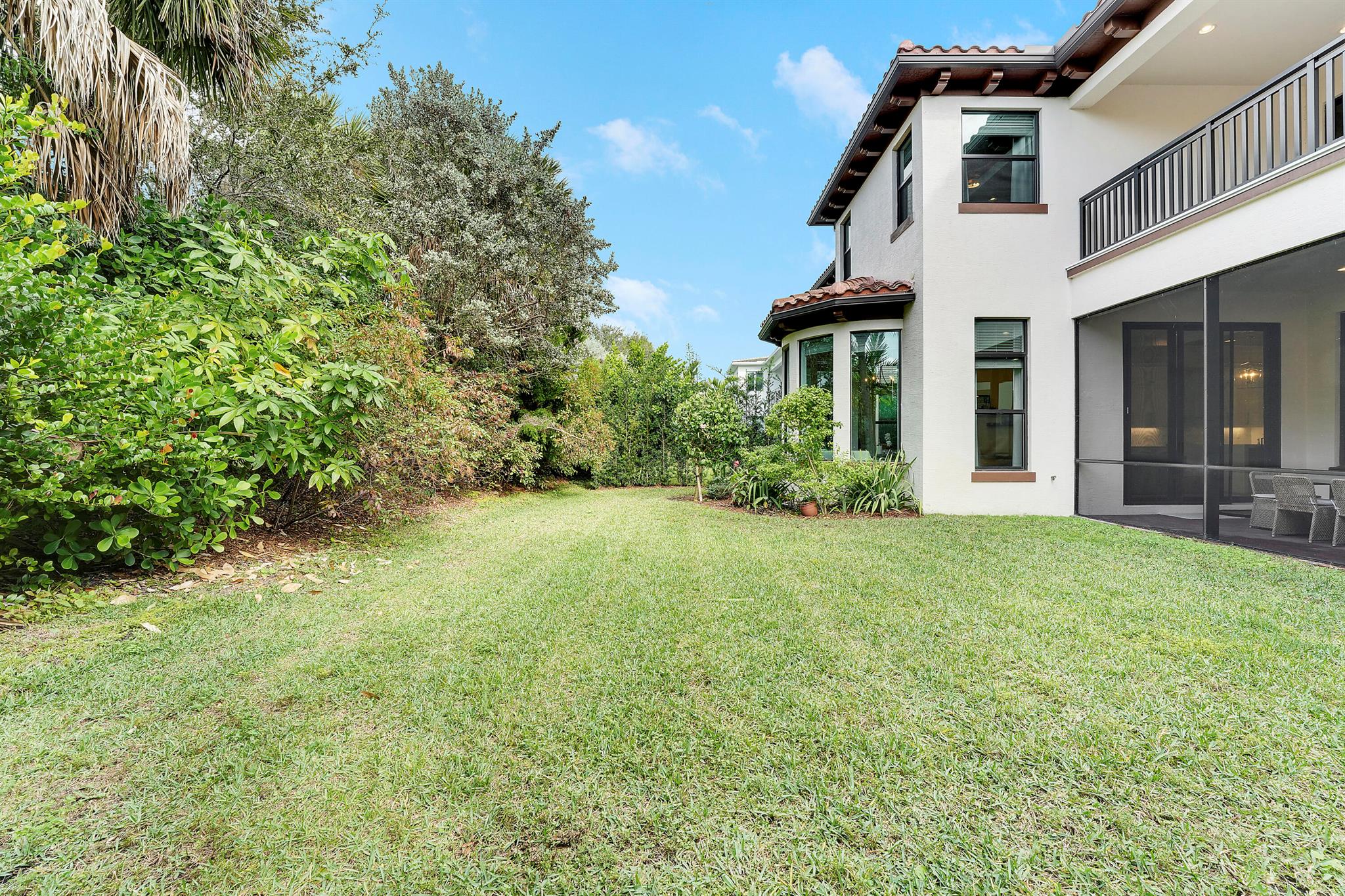 ALTON NEIGHBORHOOD - Residential