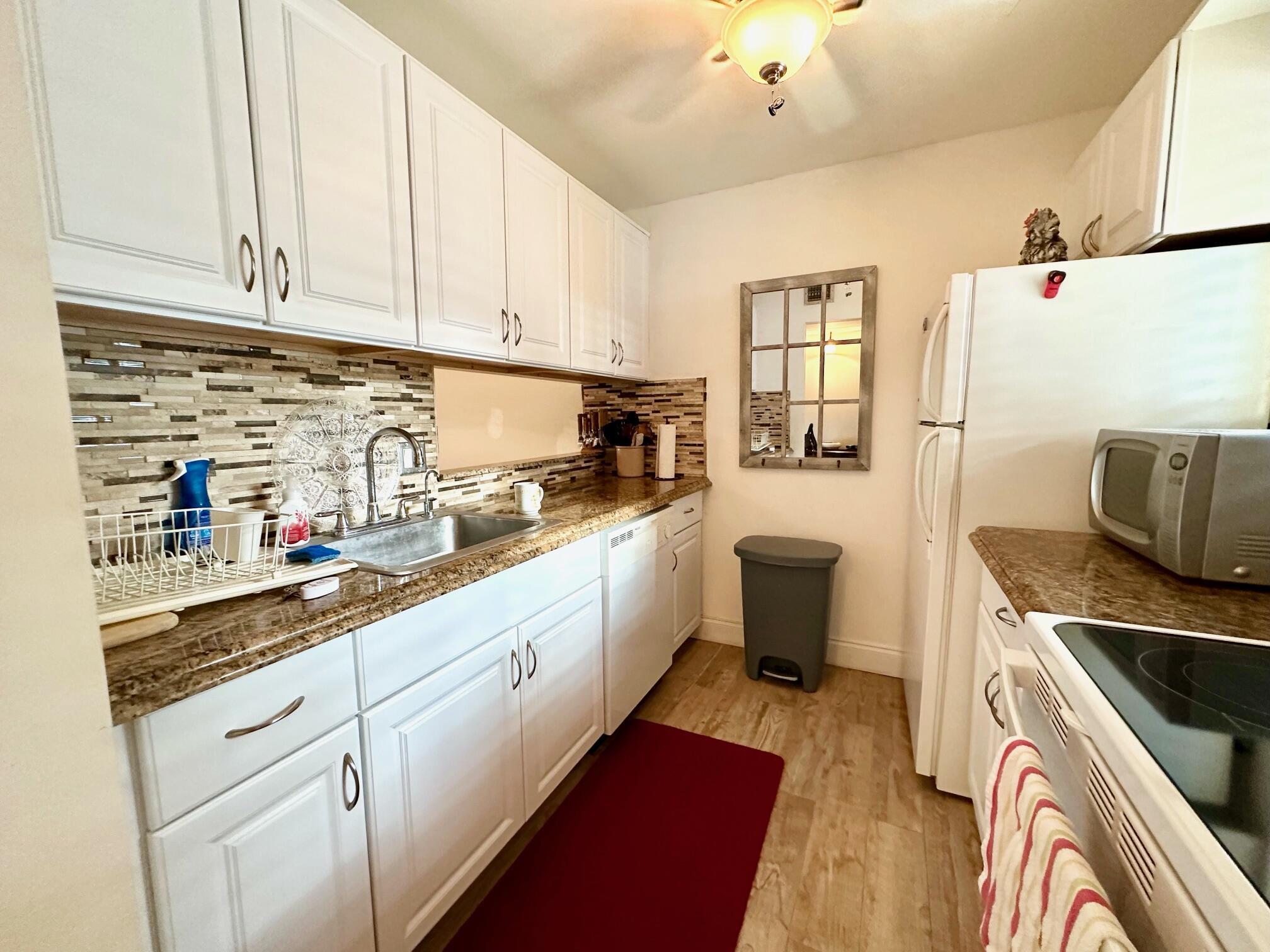 824 SW 9th Street Circle 101