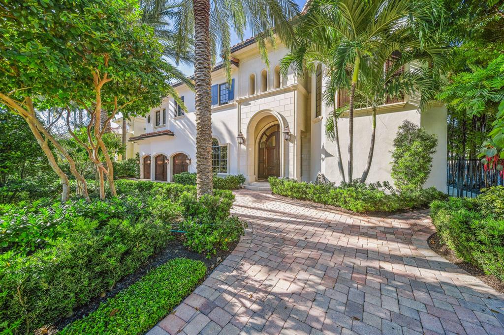 VENETIAN ISLES 1ST SEC - Residential