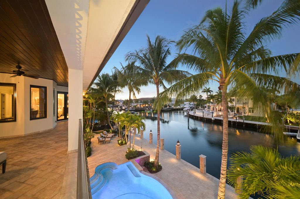 VENETIAN ISLES 1ST SEC - Residential