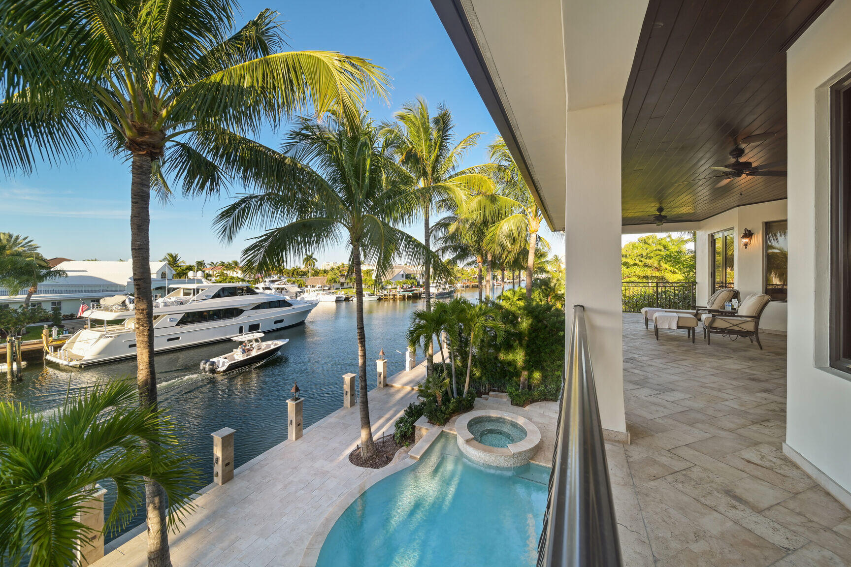 VENETIAN ISLES 1ST SEC - Residential