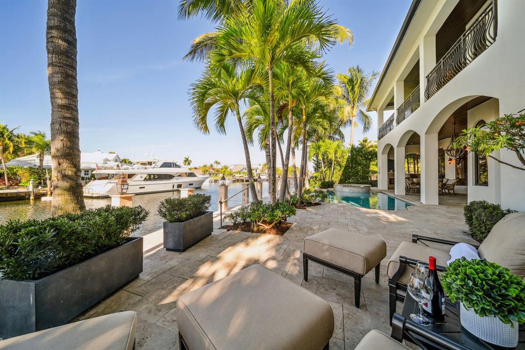 VENETIAN ISLES 1ST SEC - Residential