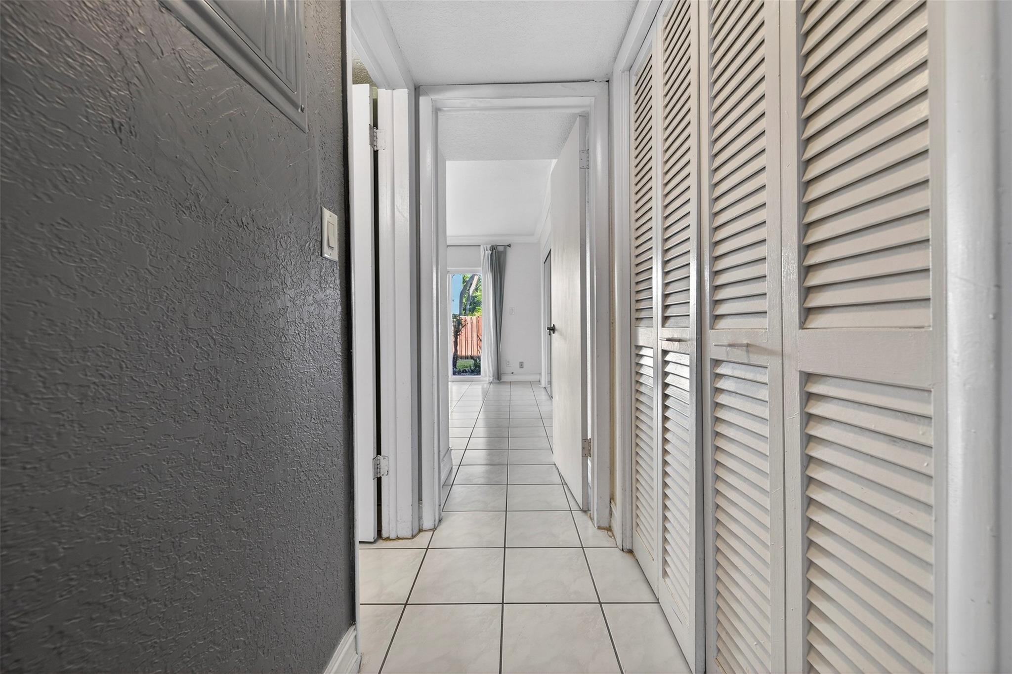 HERITAGE HOUSE CONDO - Residential Lease