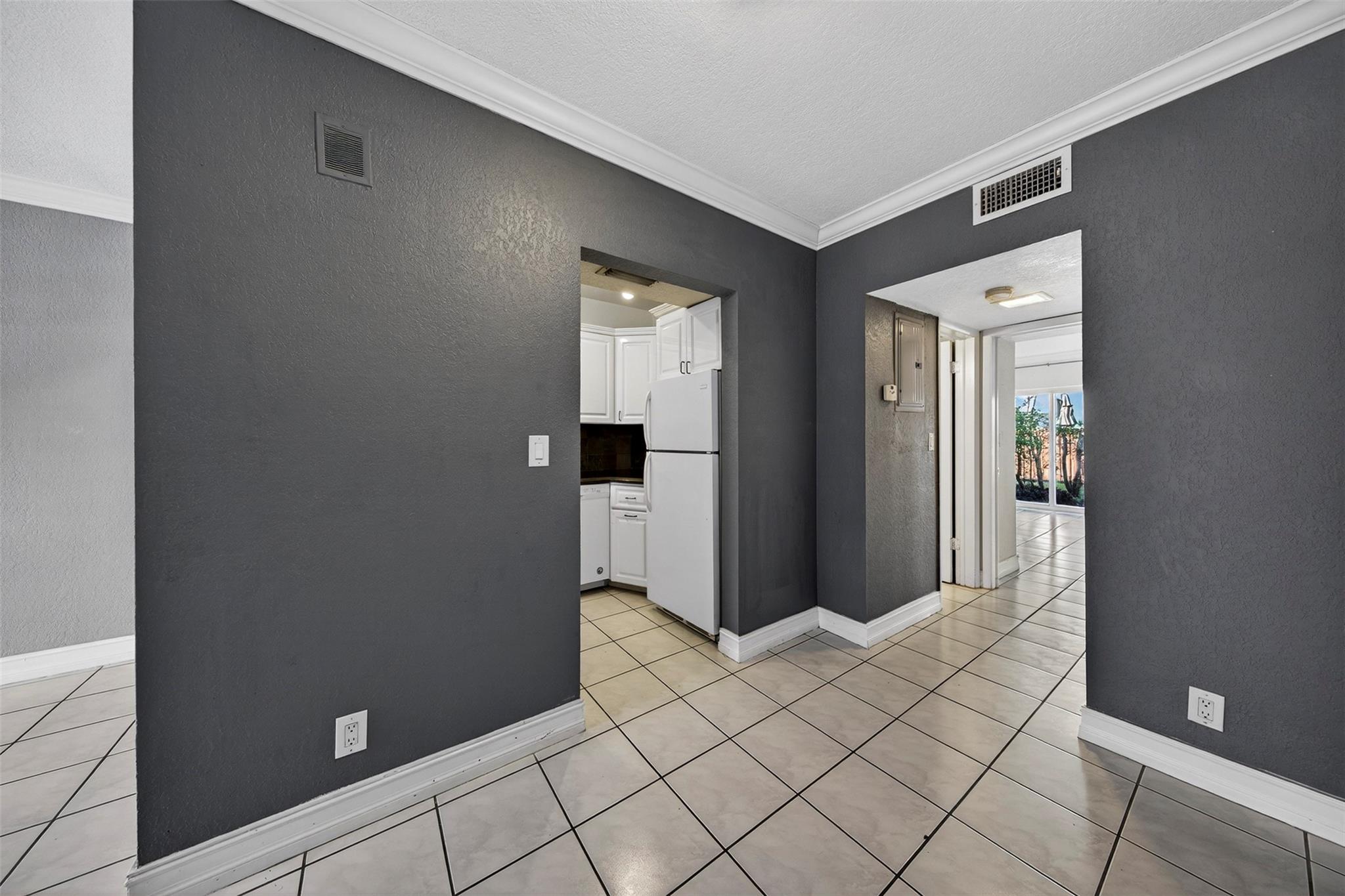 HERITAGE HOUSE CONDO - Residential Lease