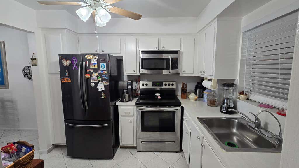 Photo of 1200 Tallwood Avenue #305, Hollywood, FL 33021 (MLS # B26037149)