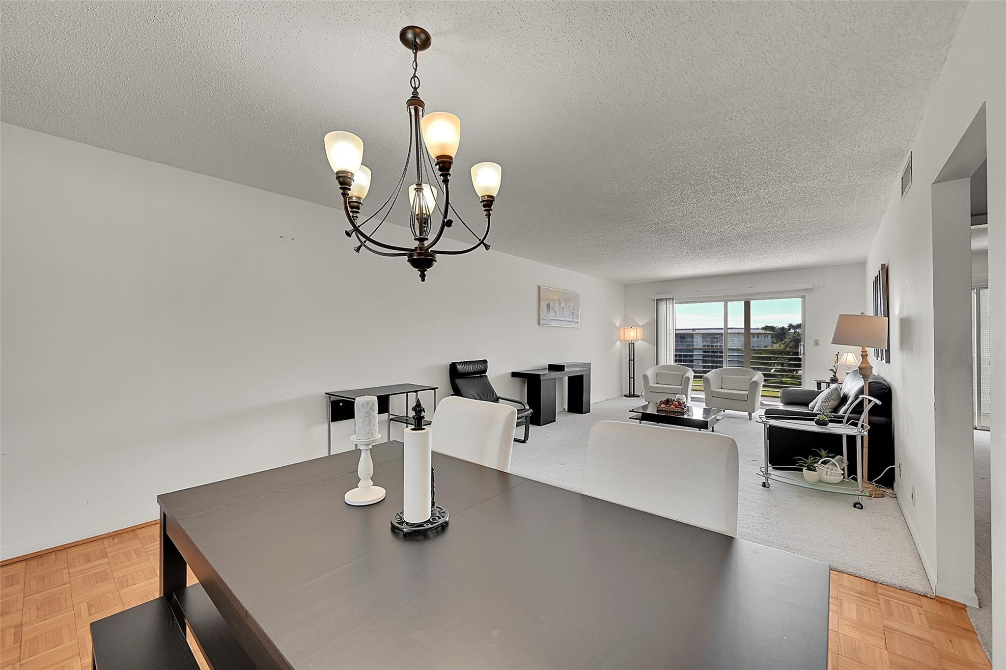 WYNMOOR VILLAGE - Residential