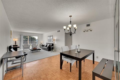 3203 Portofino Pt M4 Coconut Creek FL 33066