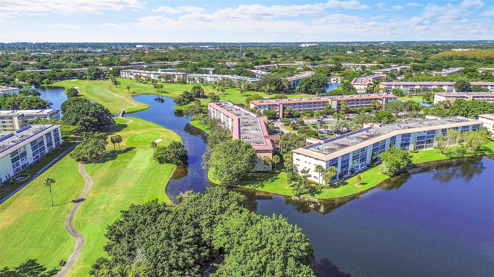 WYNMOOR VILLAGE - Residential