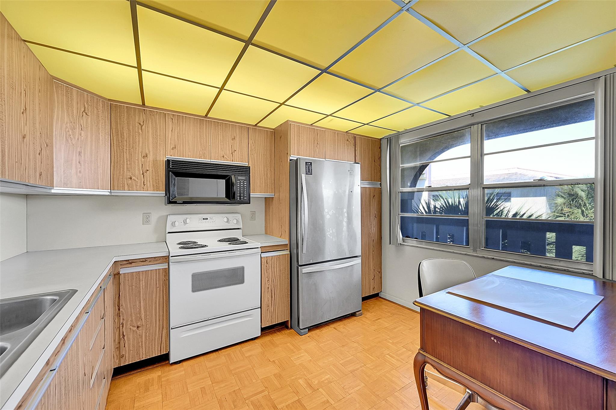 WYNMOOR VILLAGE - Residential