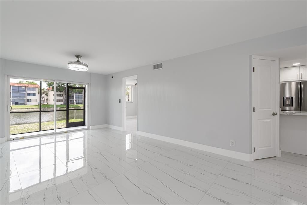 Photo of 361 S Hollybrook Drive #105, Pembroke Pines, FL 33025 (MLS # F10512735)