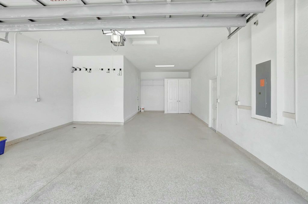 listing image 59