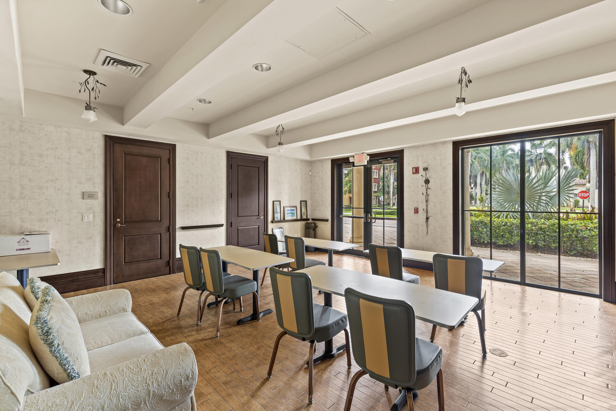 VILLA BIARRITZ CONDO - Residential