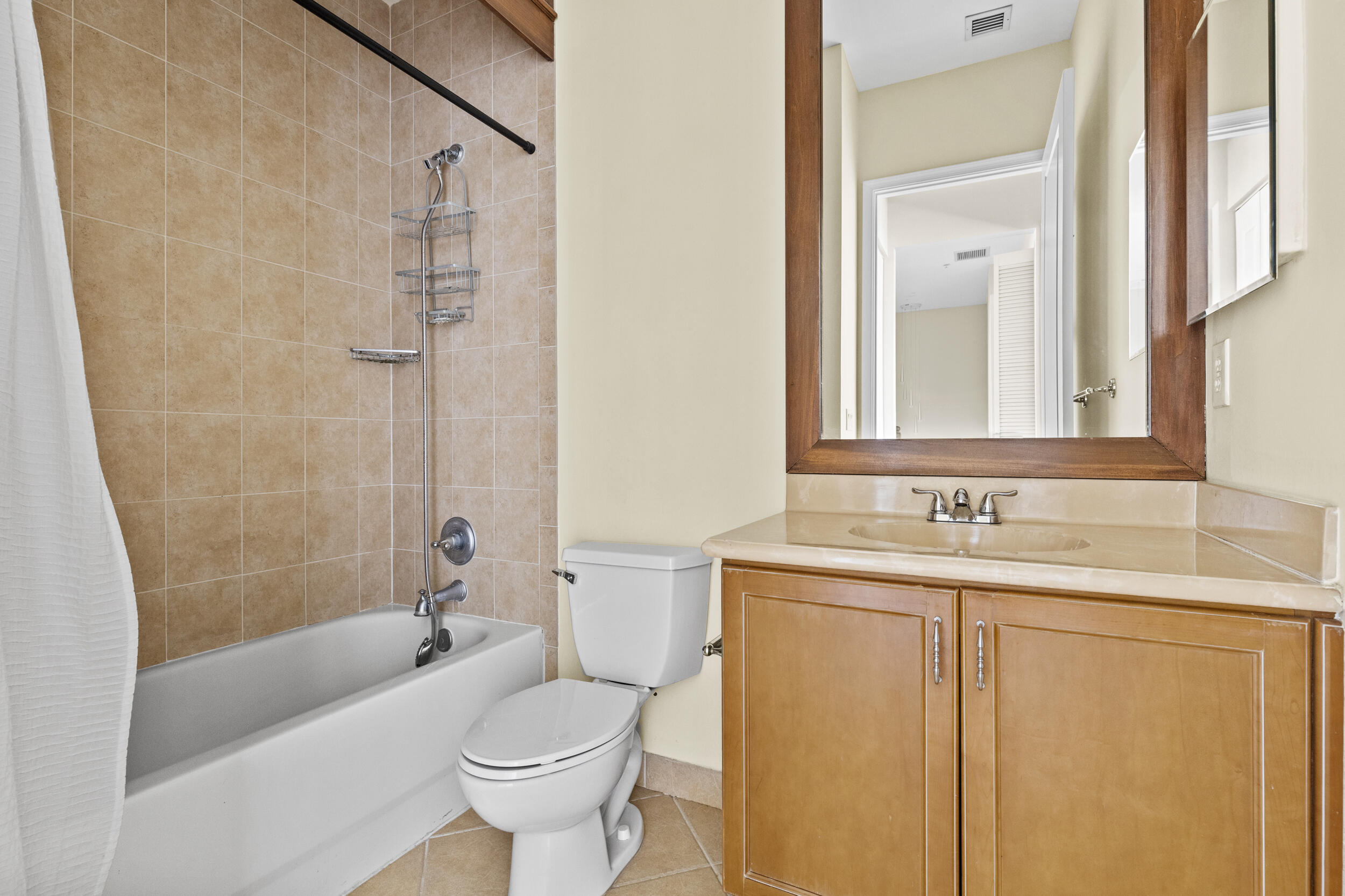 VILLA BIARRITZ CONDO - Residential