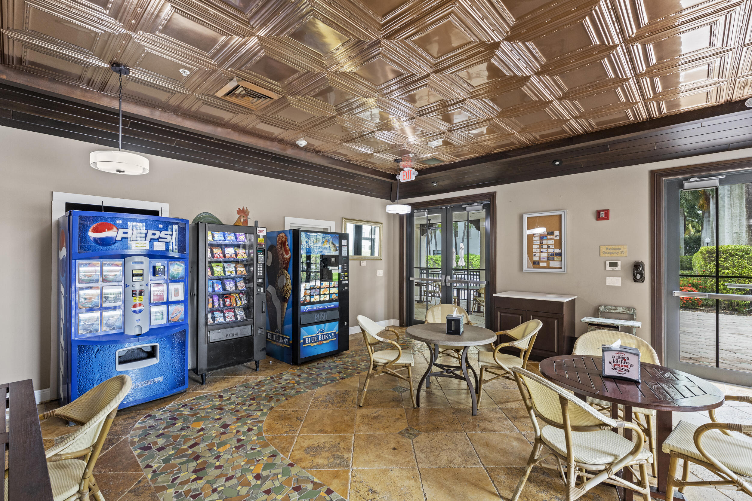 VILLA BIARRITZ CONDO - Residential