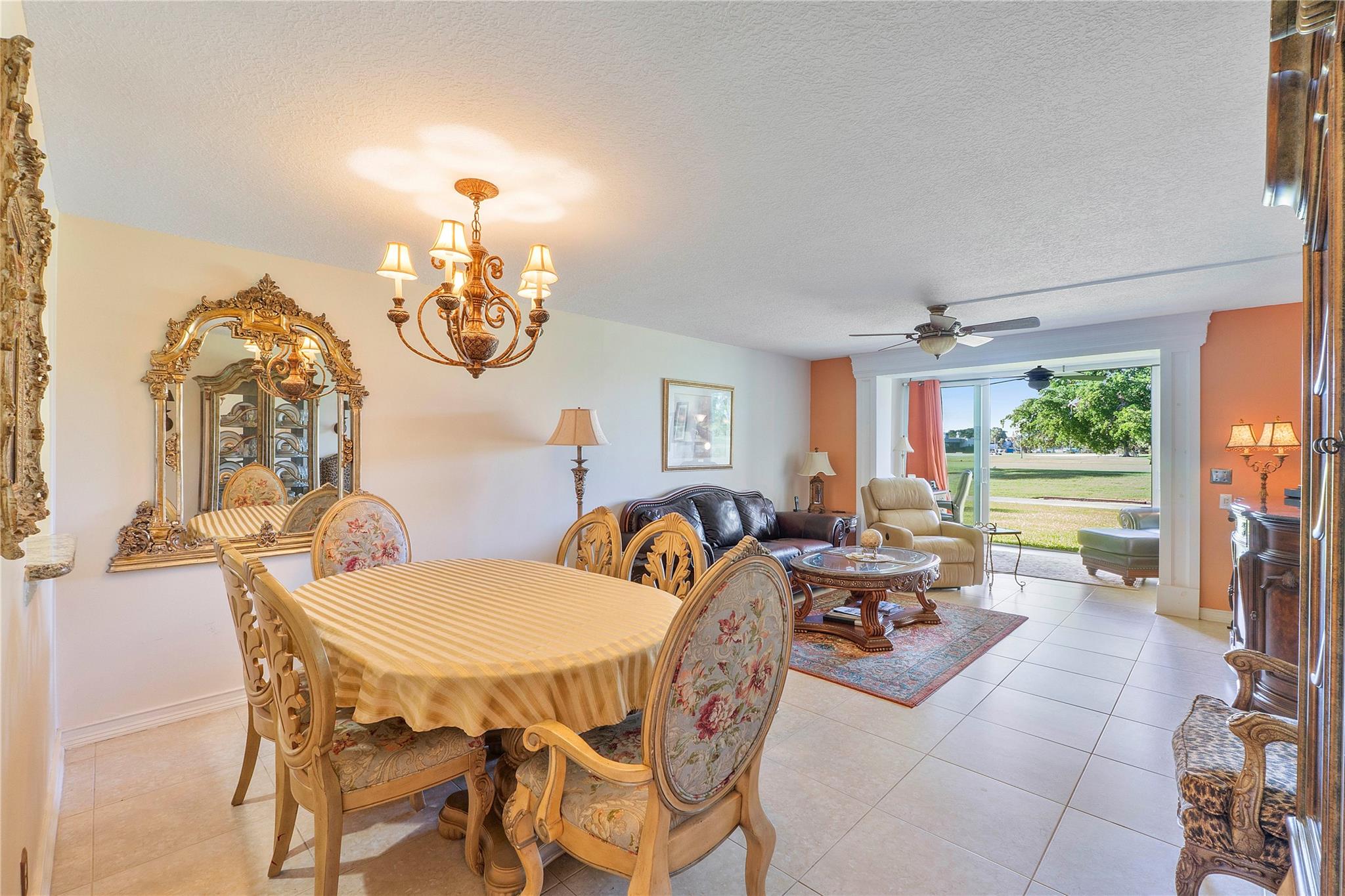 Palm Springs 2 - Residential