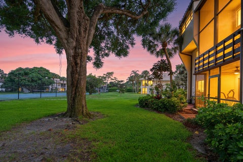 Photo of 149 NW 70th ST #302b, Boca Raton, FL 33487 (MLS # B26050531)
