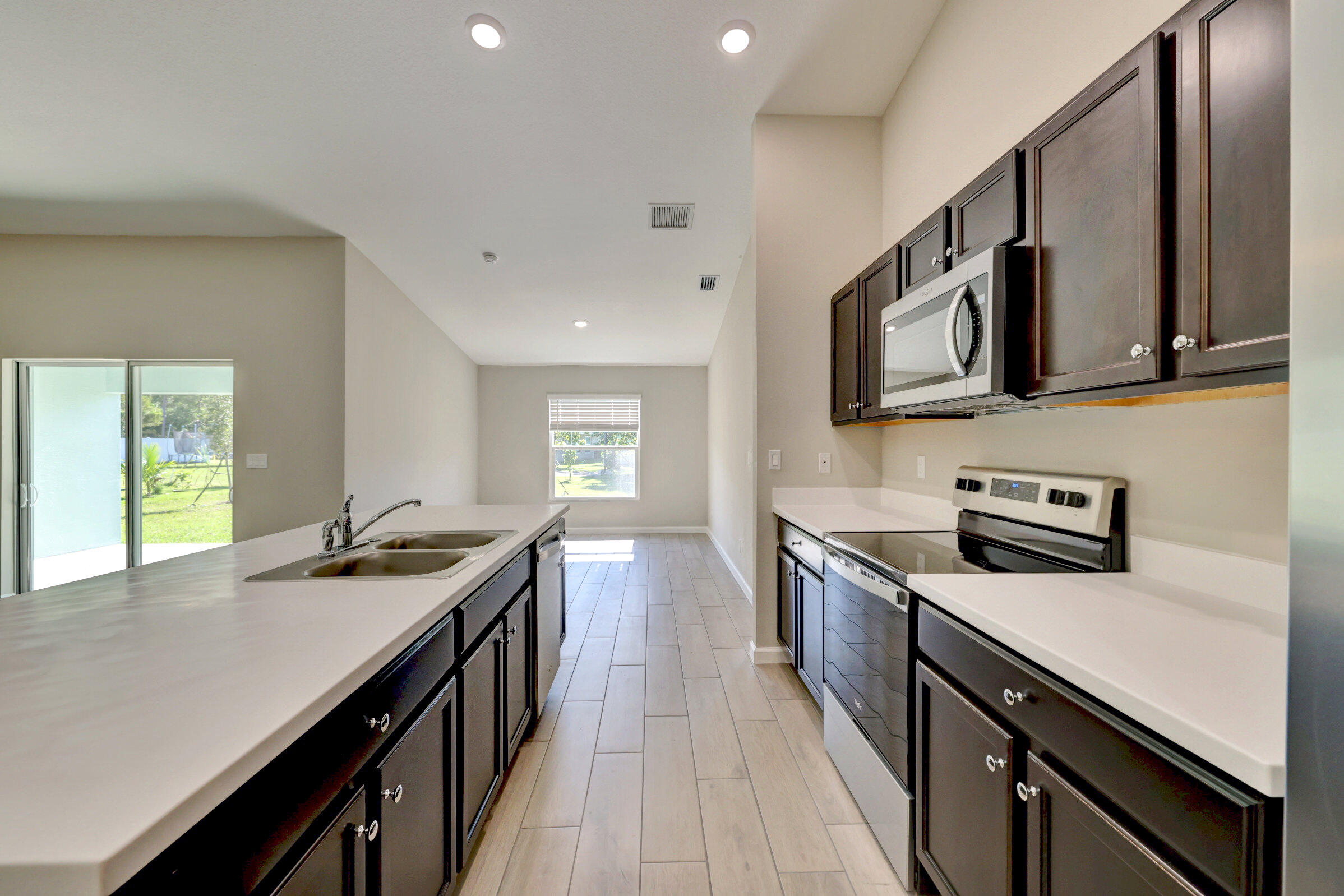 PORT ST LUCIE SECTION 9 - Residential