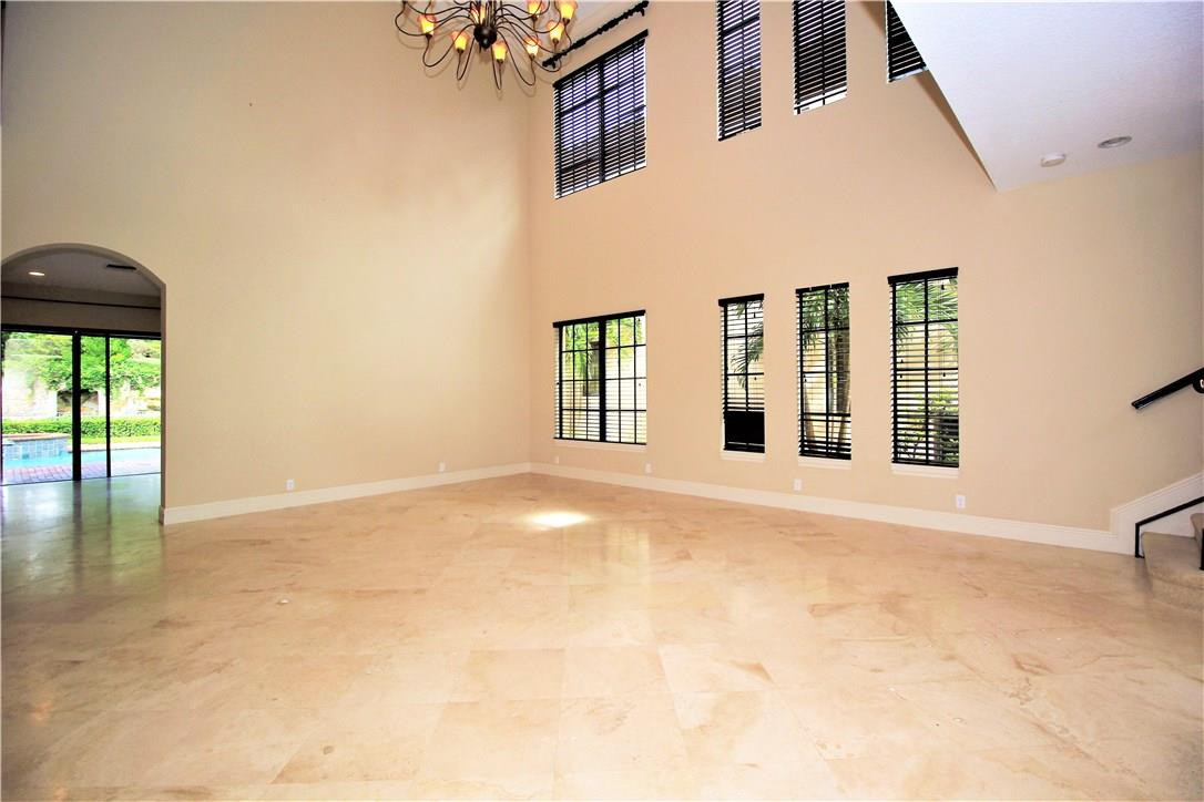 Parkland Golf & Country C - Residential