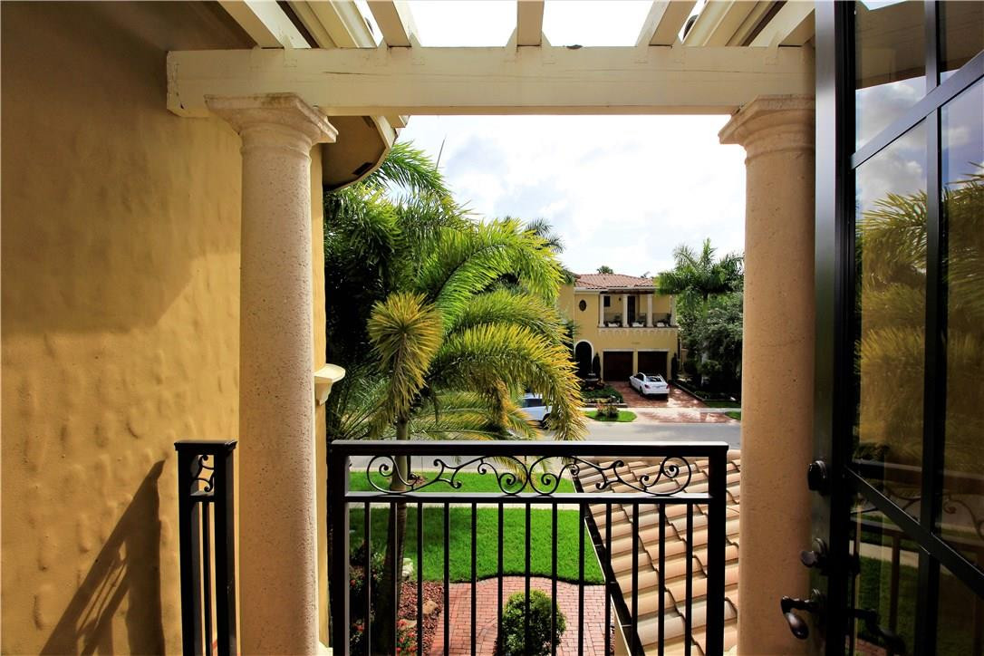Parkland Golf & Country C - Residential
