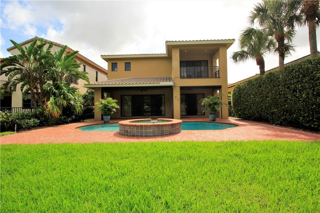 Parkland Golf & Country C - Residential