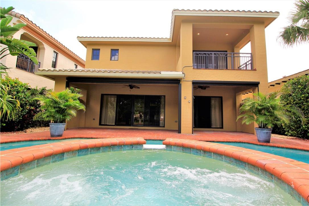 Parkland Golf & Country C - Residential