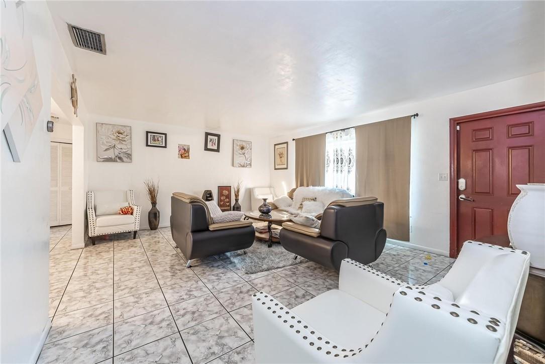 Pasadena Lakes 65-1 B - Residential