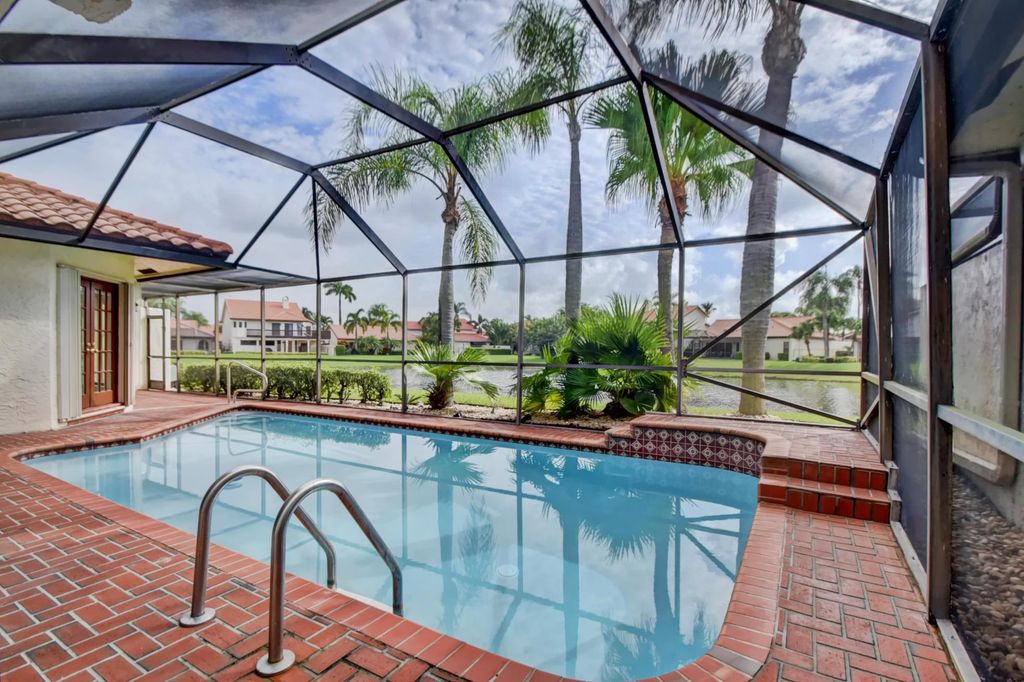 Photo of 22595 Esplanada Circle W, Boca Raton, FL 33433 (MLS # R11048838)