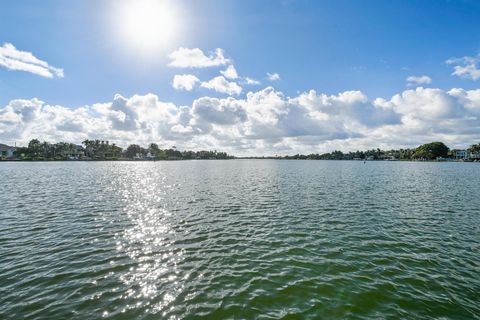 A home in Tequesta