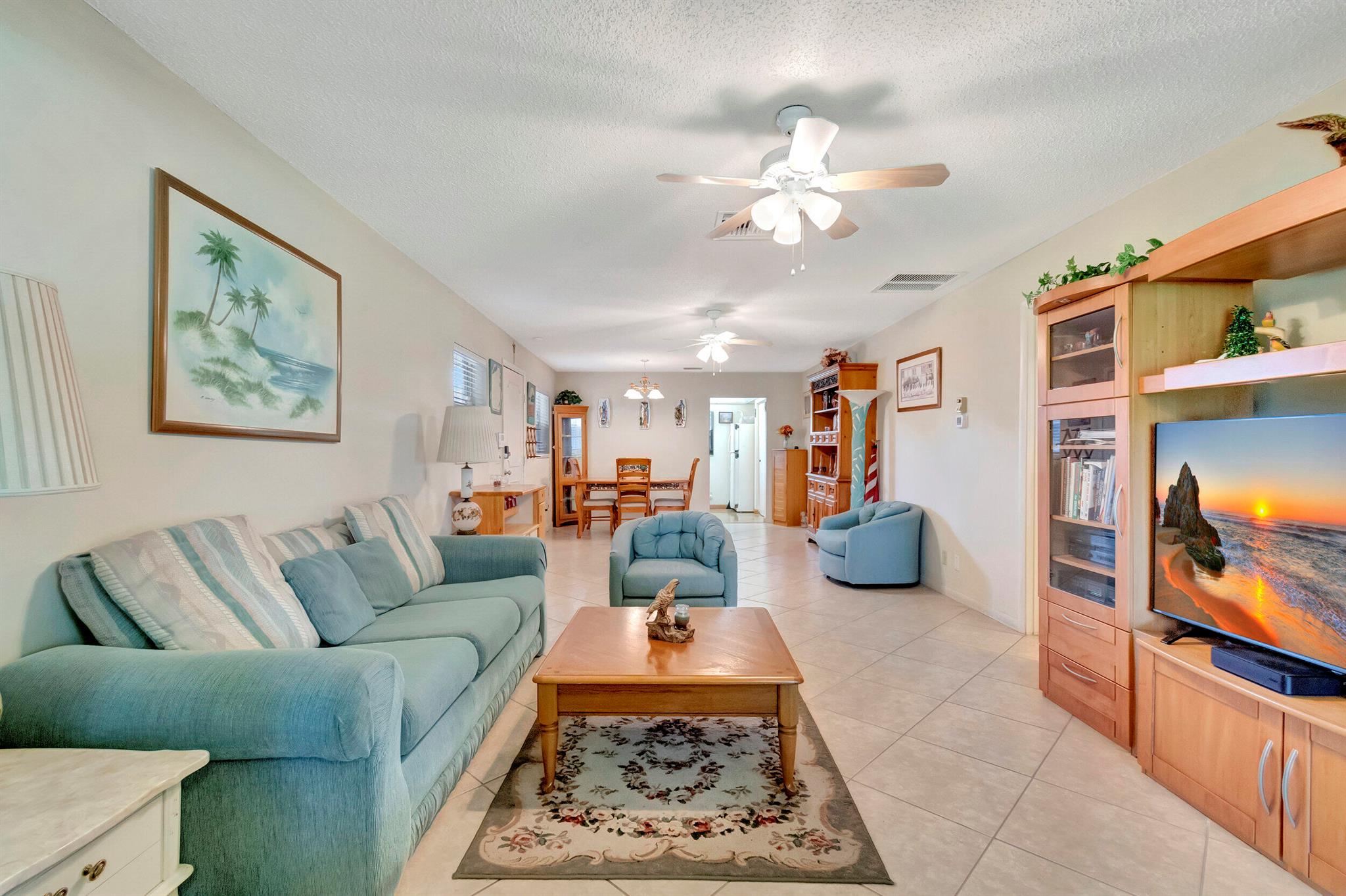 COUNTRY MANORS - Residential