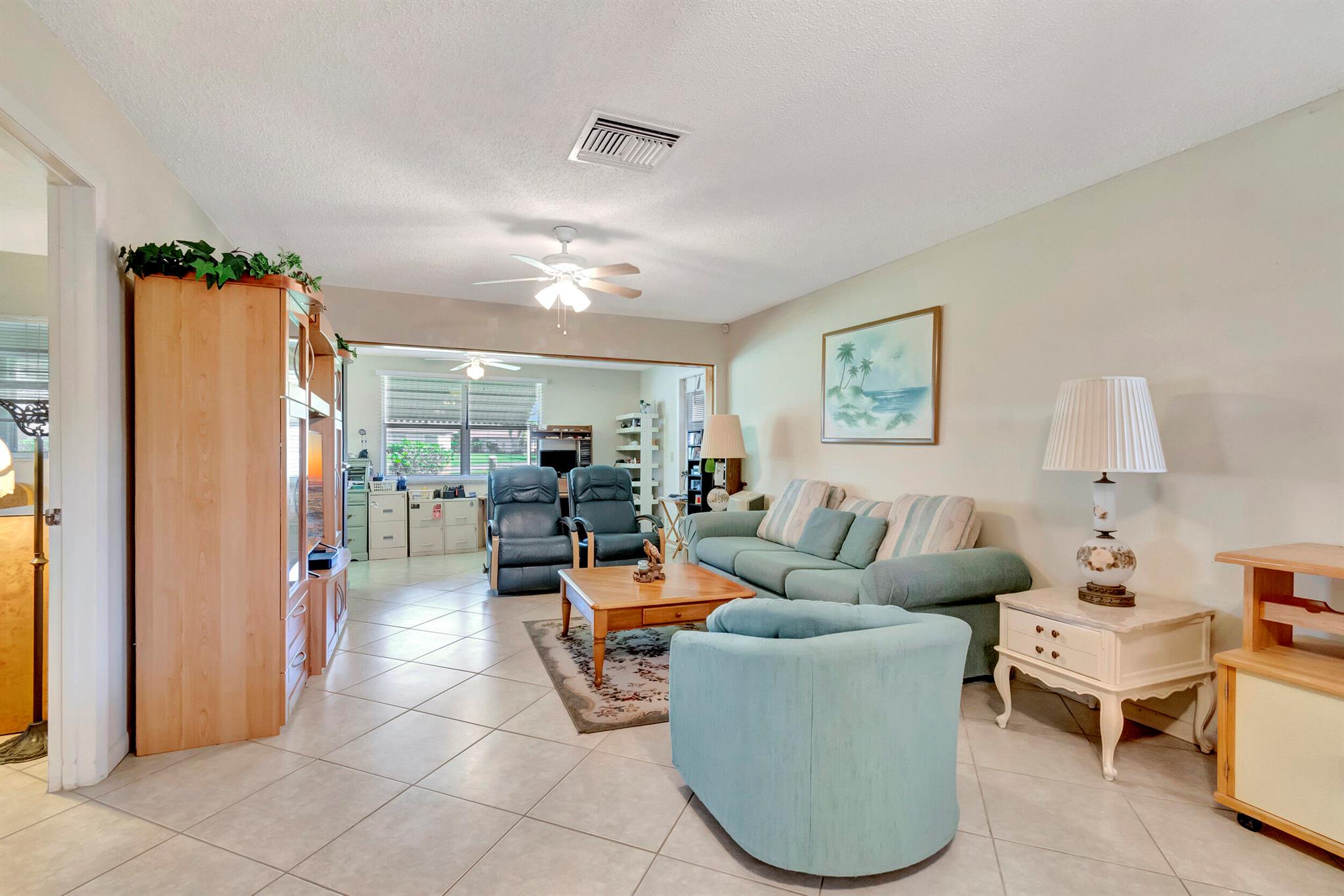 COUNTRY MANORS - Residential