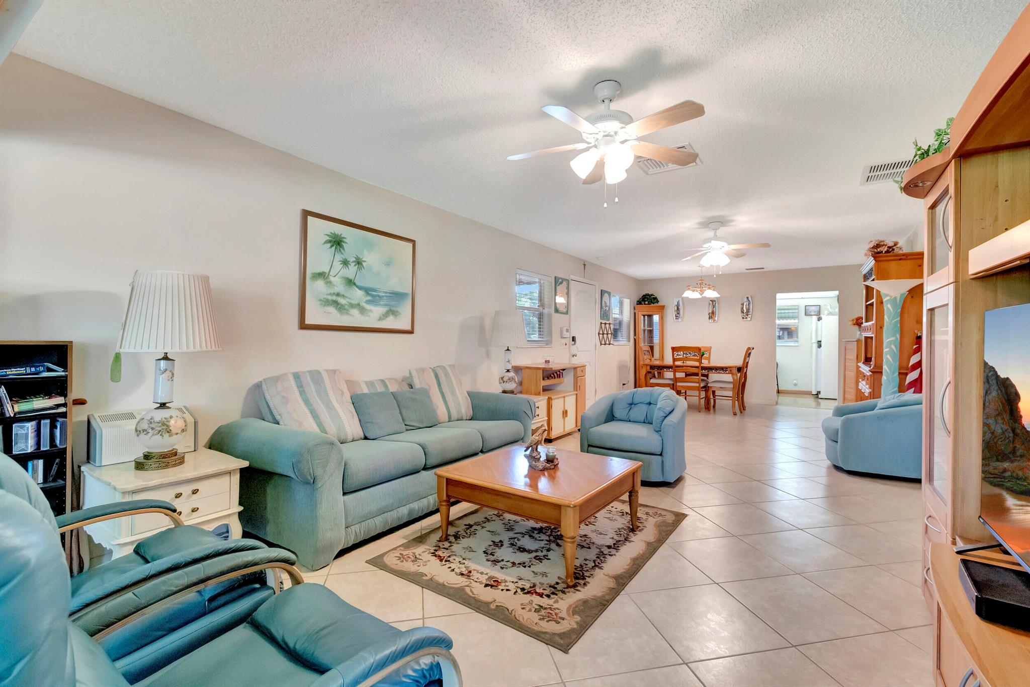 COUNTRY MANORS - Residential