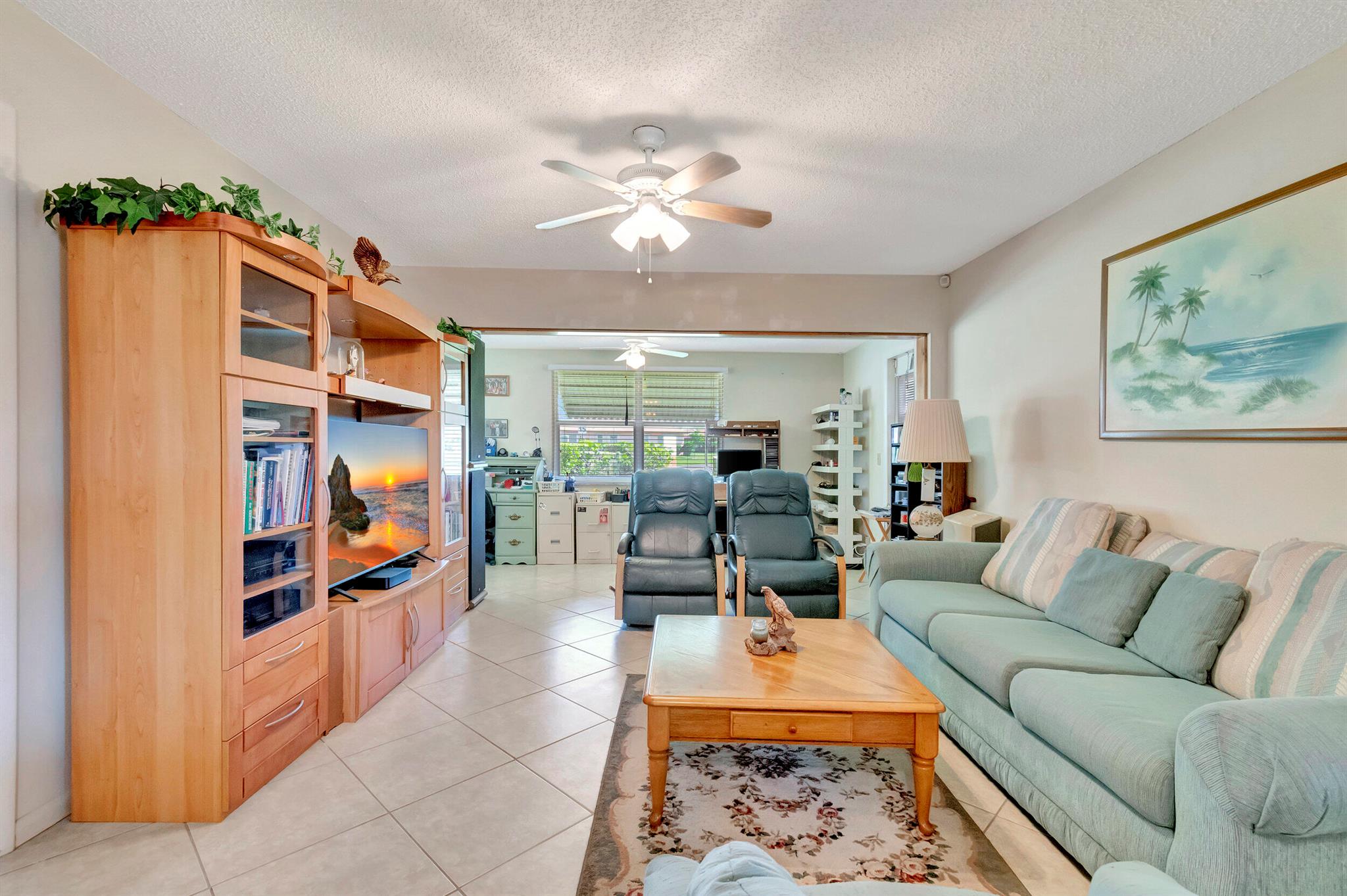 COUNTRY MANORS - Residential