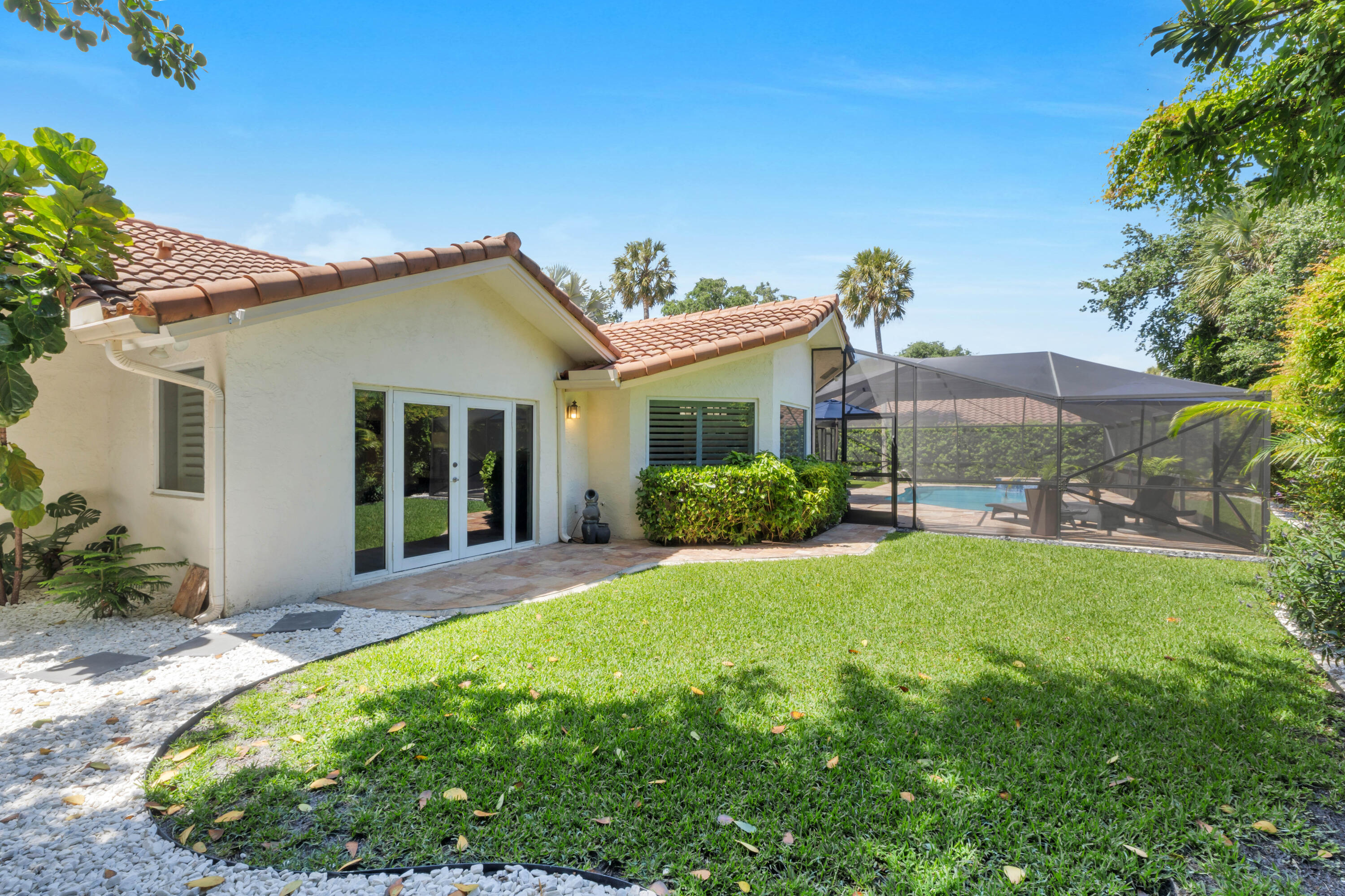 GOLF-TAM VILLAGE - Residential