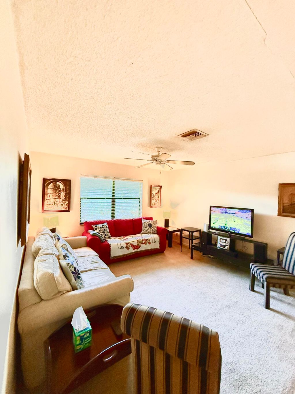 Photo of 107 NE 10th Street, Delray Beach, FL 33444 (MLS # R11040188)