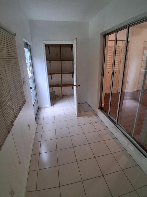 MARINER I CONDO - Residential Lease