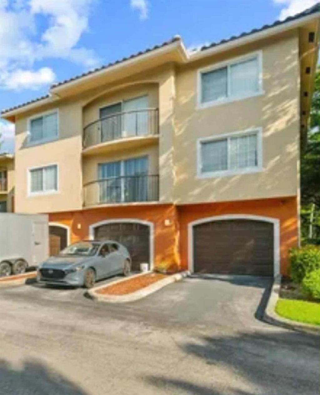 Photo of 4197 N Haverhill Road #203, West Palm Beach, FL 33417 (MLS # F10536243)