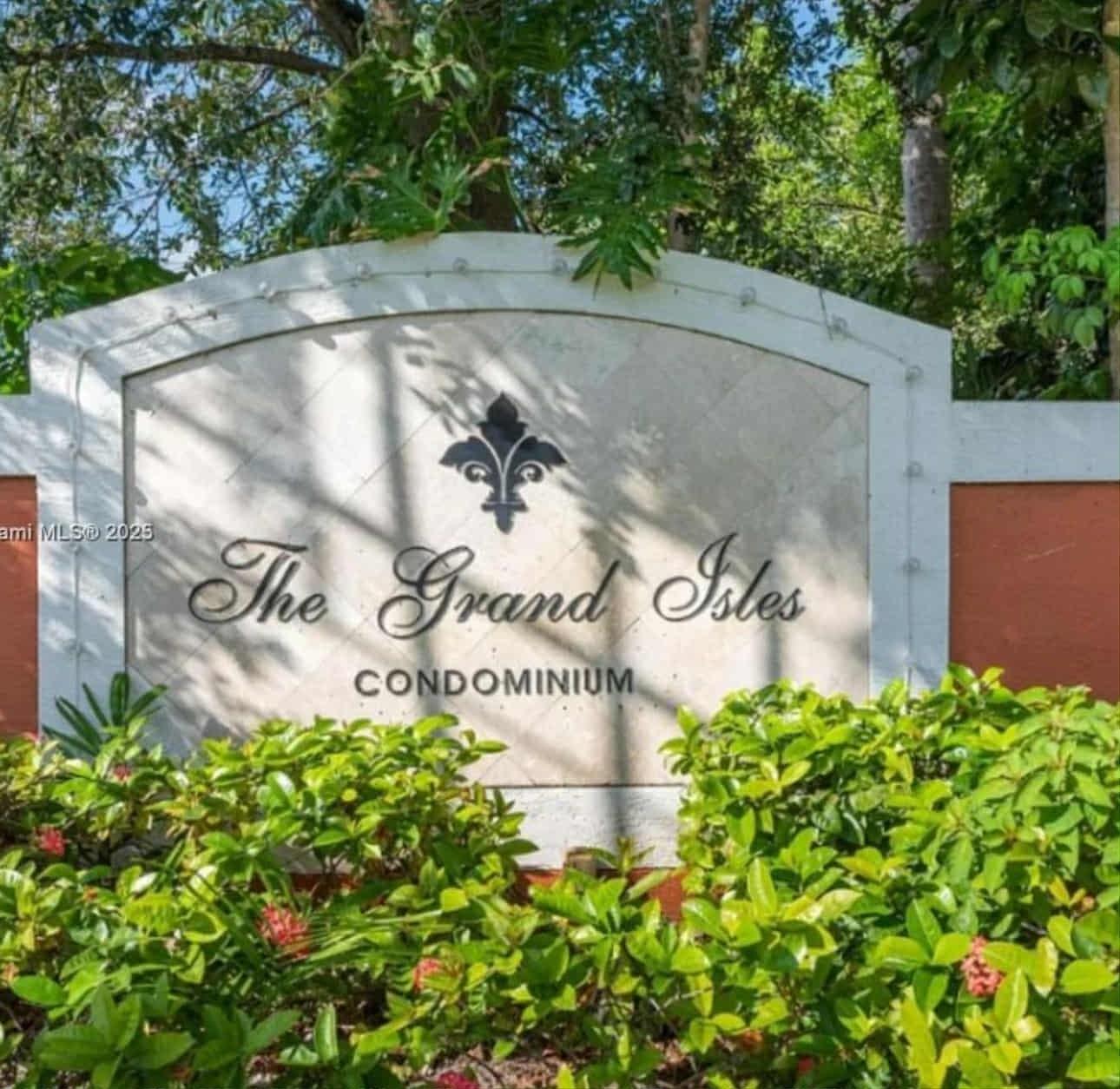 Grand Isles - Residential Lease