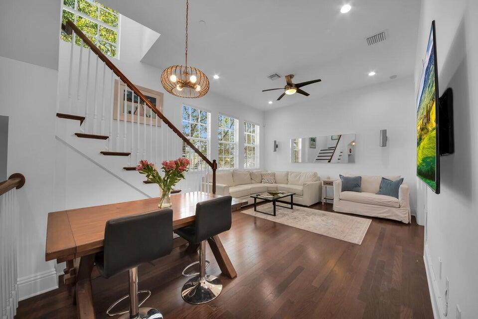 285 SE 6th Avenue B