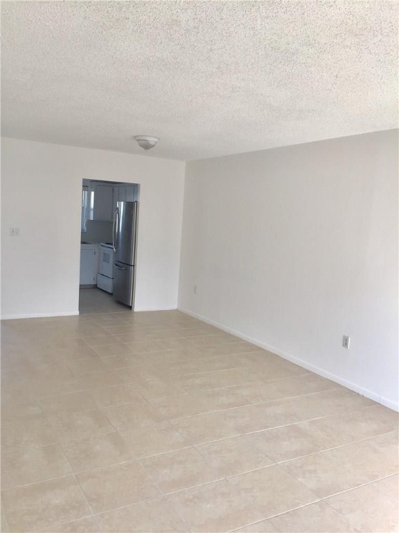 PALM ISLES - Residential Lease