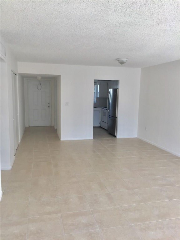 PALM ISLES - Residential Lease