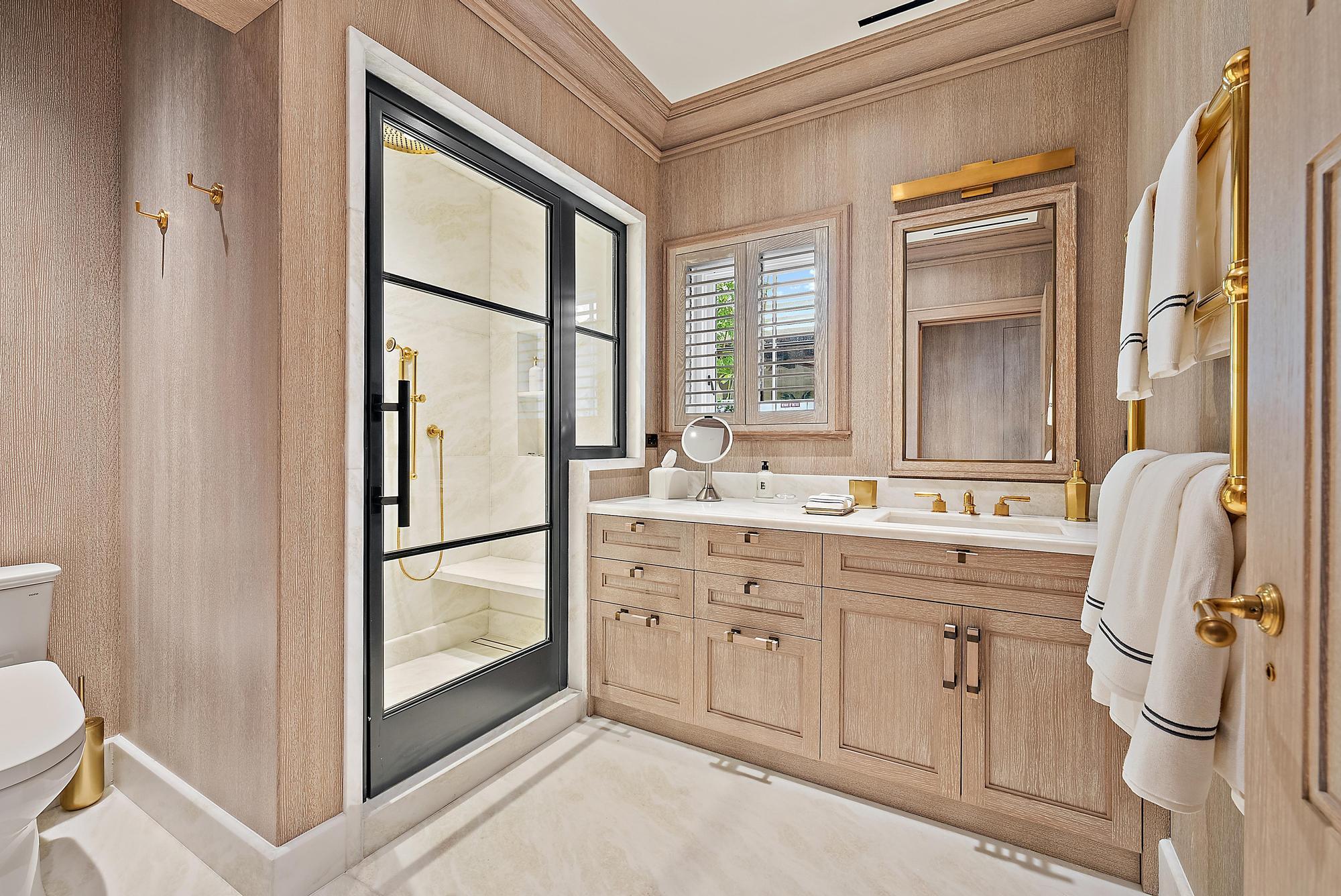 PELICAN LODGE CONDO - Residential