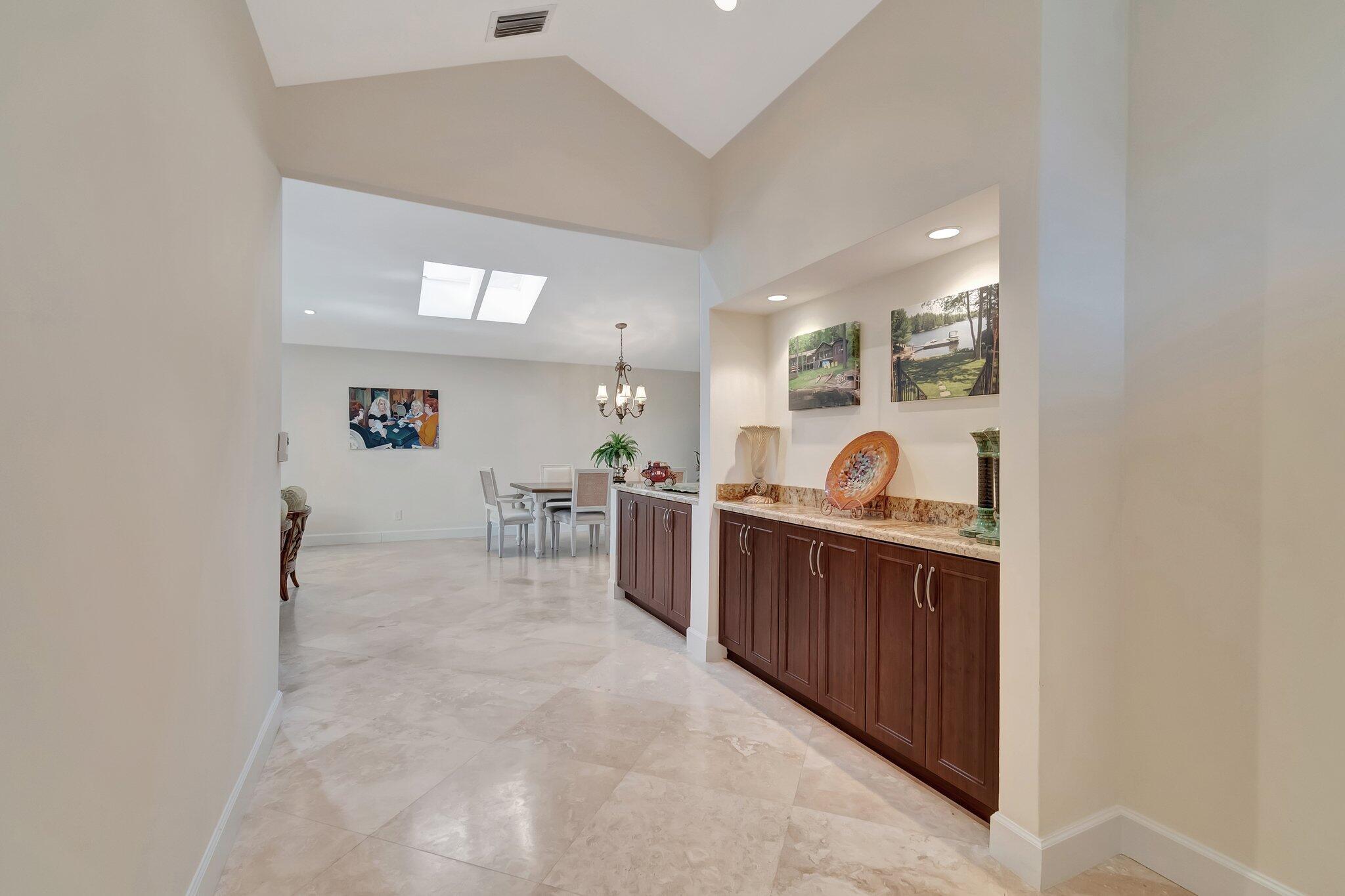 7724 Glendevon Lane